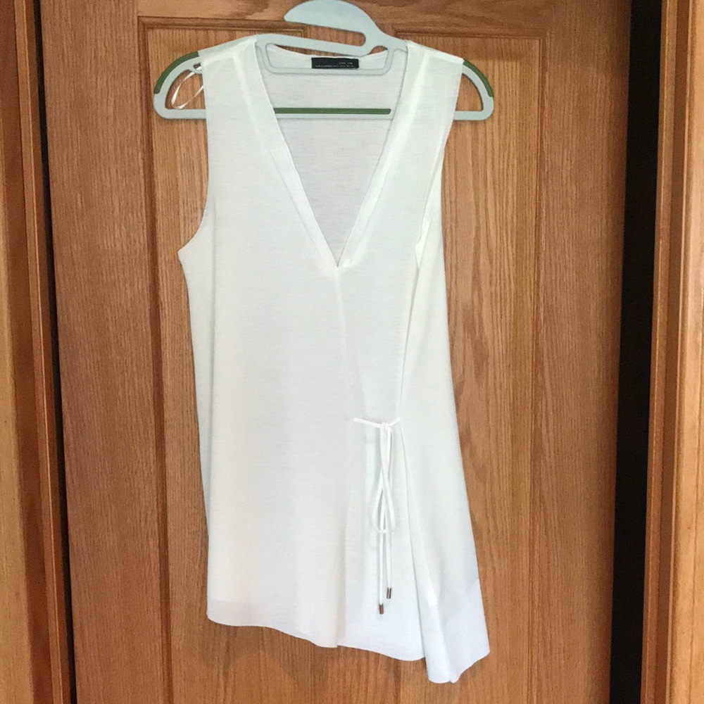White Zara Top (NWOT)